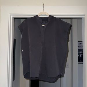 Figs Dark Gray Scrub Set